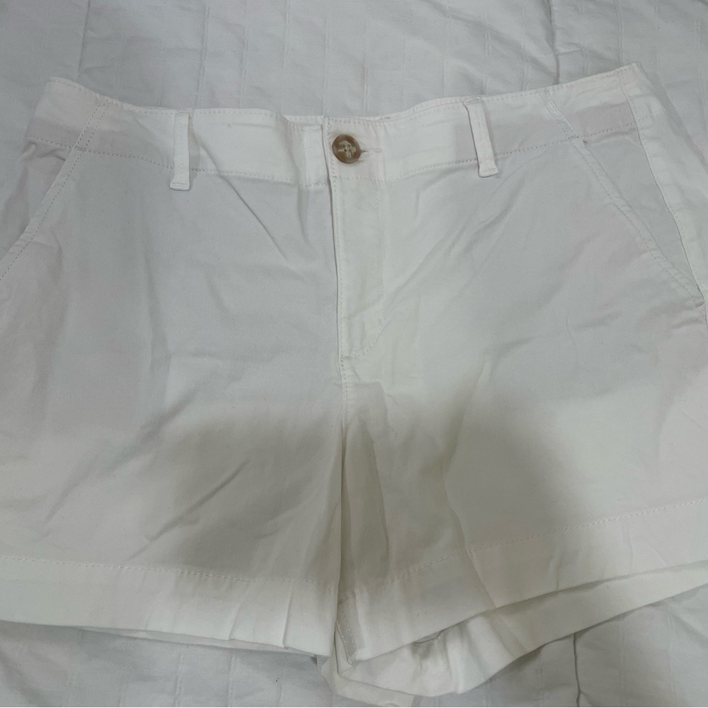 LOFT Cream Women's Shorts with Button Accent